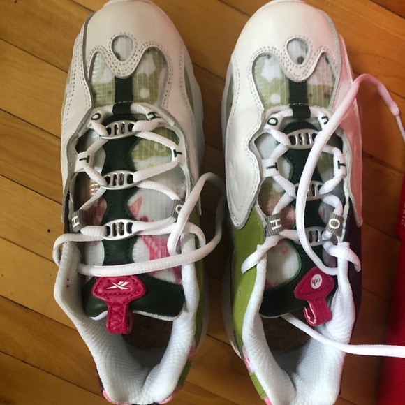 Reebok sneakers - Picture 1 of 5